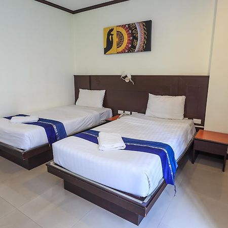 Sharaya Patong Hotel Екстер'єр фото
