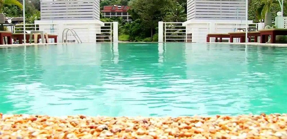 Sharaya Patong Hotel Екстер'єр фото