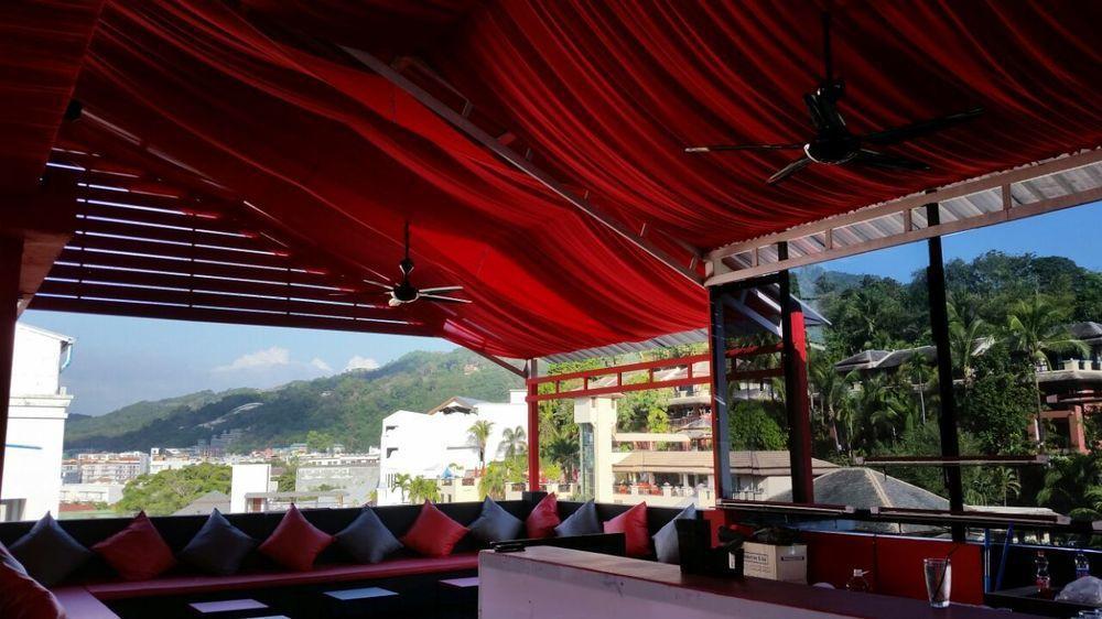 Sharaya Patong Hotel Екстер'єр фото
